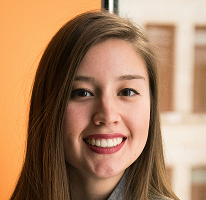 Fotografía de Victoria Lawson, CFO de una empresa destacada en trading financiero